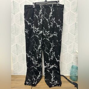 Buff Bunny Black and White Marble Joggers Size Large EUC